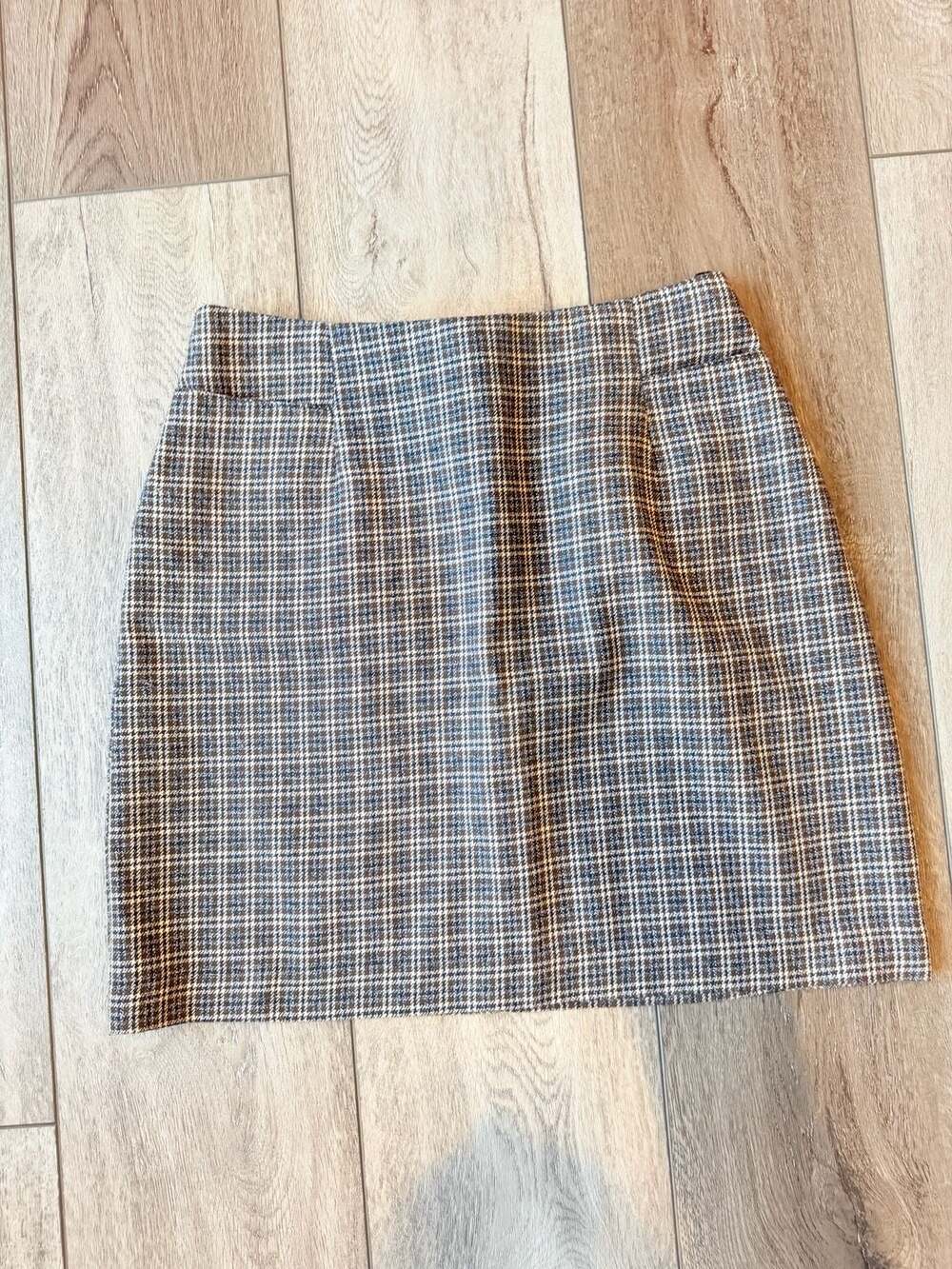A Byer California Y2K Brown Plaid Mini Skirt Size 7 USA Made